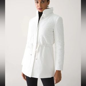 NWT White House Black Market Women's Chevron Puffer
Coat MEDIUM